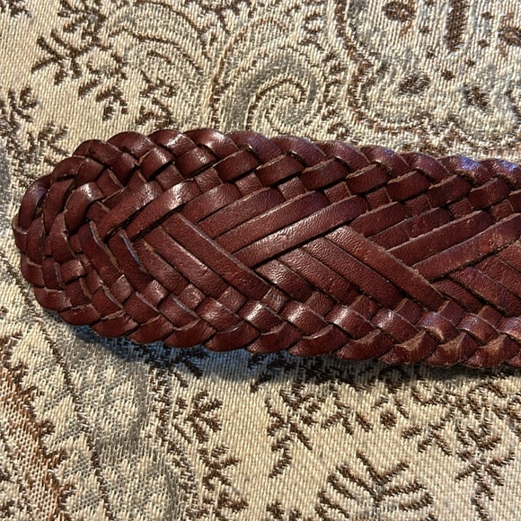 GAP Woven Leather Belt - Picture 3 of 5